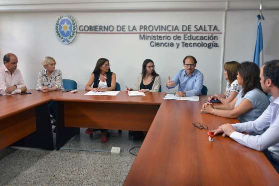 Nuevo convenio con Enseña por Argentina para mejorar el rendimiento escolar