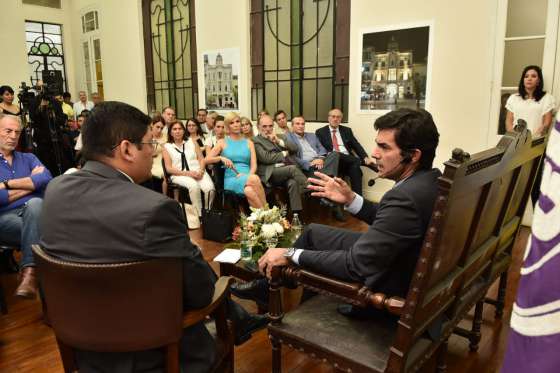 Urtubey disertó en la Universidad San Pablo de Tucumán