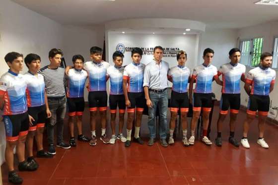 Presentaron el team Salta de ciclismo de montaña