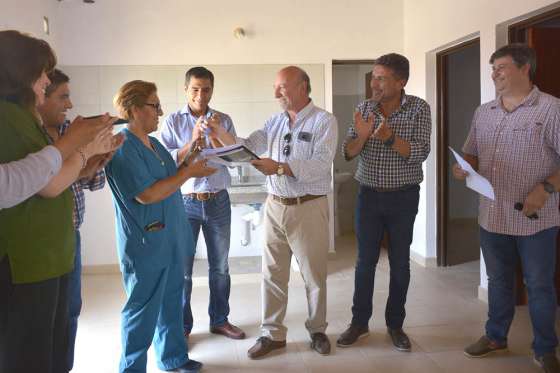 En los últimos seis meses el Gobierno entregó en el interior 13 casas para profesionales de salud