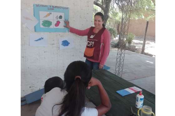 Dictan talleres destinados a fortalecer las capacidades de crianza en comunidades del norte provincial