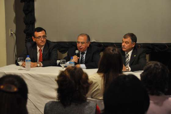 Reconocimiento de la Nación a la provincia en el sector de la Salud Pública