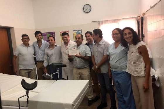 El hospital de Morillo cuenta ahora con una moderna camilla de parto