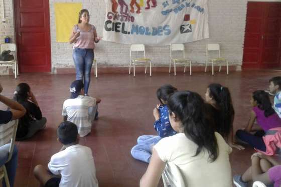 Brindan herramientas a los jóvenes para prevenir el abuso sexual infantil