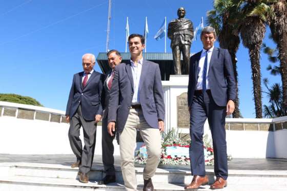 A 27 años de su muerte, recordaron la figura del ex gobernador Roberto Romero
