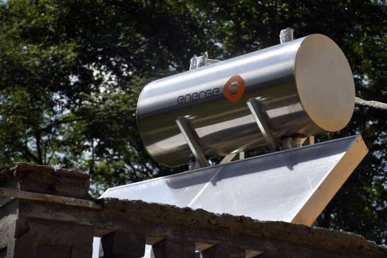 El plan Sol en Casa instaló 75 termotanques solares en Salta