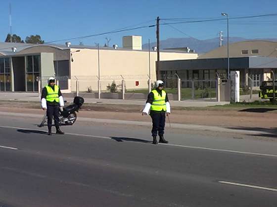 Intensifican los controles en el operativo invernal de la Policía