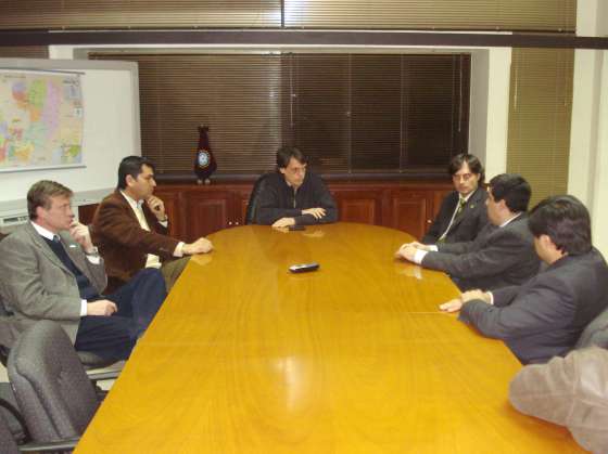 Kosiner recibió al gerente regional de la Anses