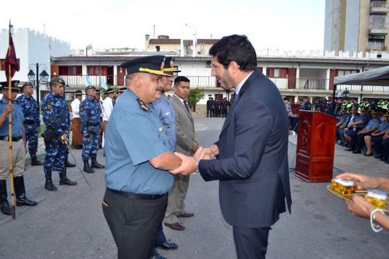 Oliver destacó el trabajo policial en el acto de la Dirección General de Seguridad