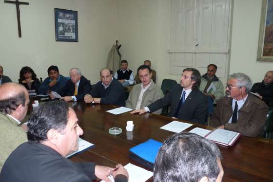 Funcionarios del Ministerio de Ambiente dialogaron con legisladores sobre la Ley de Glaciares