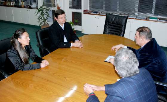 Proyectan afianzar acuerdos comerciales con Santa Cruz de la Sierra