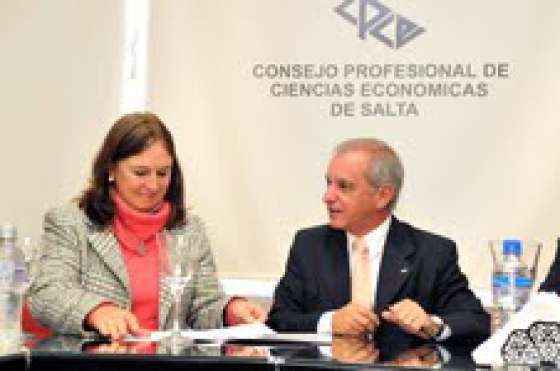 La ministra de Justicia firmó convenio con el Consejo Profesional de Ciencias Económicas