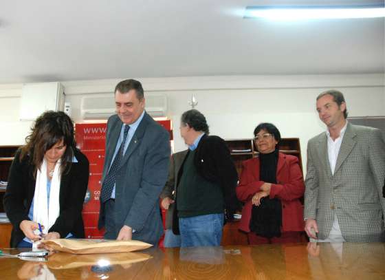 Tres secaderos de pimiento para pimentón se construirán en Payogasta, Cachi y San Carlos