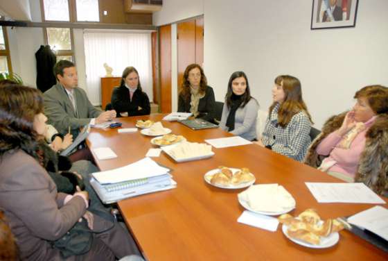 Analizan aplicar la mediación gratuita en distintos sectores sociales