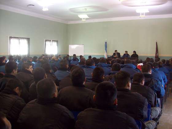 Jornada de salud mental y prevención de suicidios en el servicio penitenciario