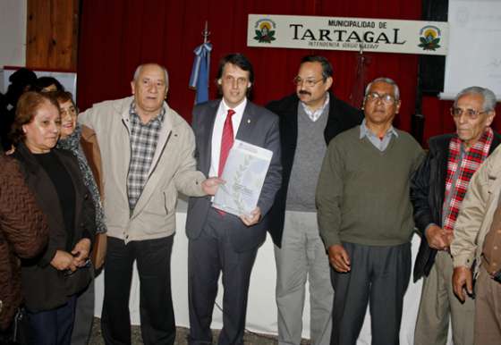 El Ministerio de Gobierno entregó personerías jurídicas en Tartagal