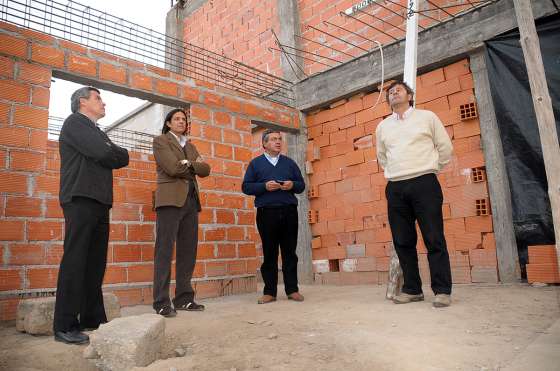 Distintas obras públicas ejecuta el Gobierno provincial en Cerrillos