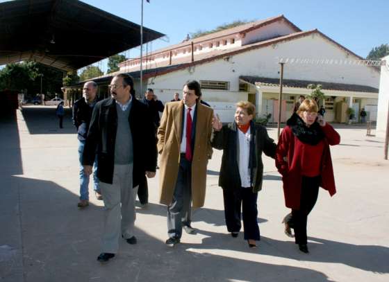 Kosiner visitó obras en la escuela 4.460 de Tartagal