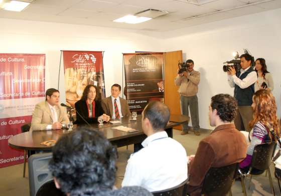 Javier Calamaro llegó a la provincia y adelantó su presentación en Cafayate  