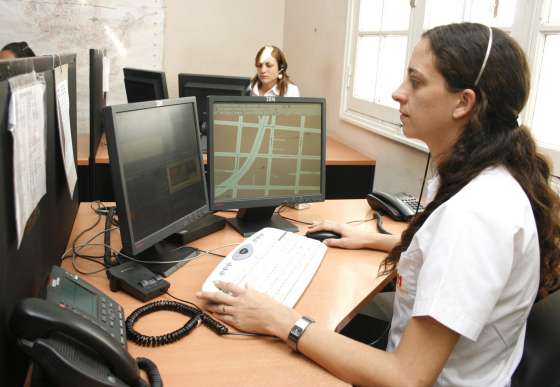 Operadores del 9-1-1 se capacitan