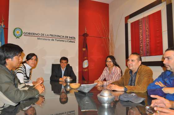 Se conformó legalmente la primera asociación de guías bilingües de turismo