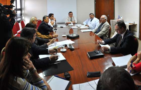 El ministro Chagra Dib encabezó la reunión de gabinete de salud 