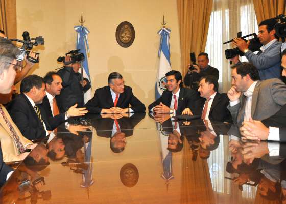 El Gobernador se reunió con Gioja, Scioli y Beder Herrera en San Juan
