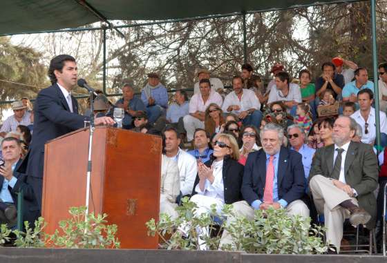 Urtubey anunció en la Exposición Rural medidas para la regularización fiscal de productores  