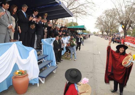 Urtubey acompañó al pueblo de Orán en sus festejos fundacionales y patronales