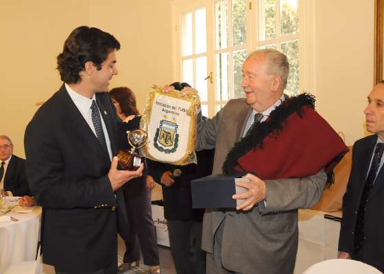 El Gobernador recibió al presidente de la AFA 