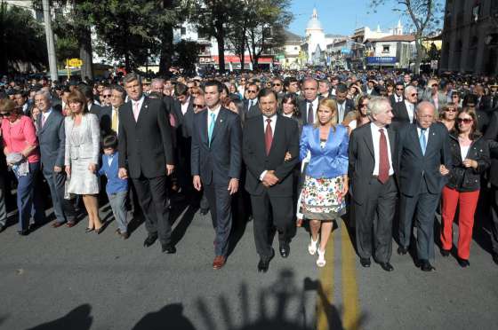Miles de fieles renovaron en Salta su fe al Señor y la Virgen del Milagro 