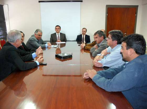 El ministro Chagra Dib se reunió con representantes del Consorcio de Prestadores Privados de la Salud de Salta