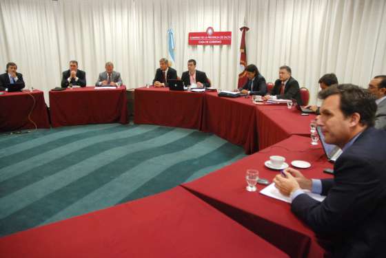 Comenzó la entrega de tarjetas infantiles en toda la Provincia