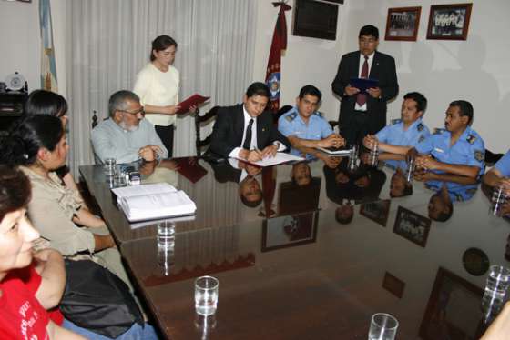 Otorgarán microcréditos a internos del Servicio Penitenciario