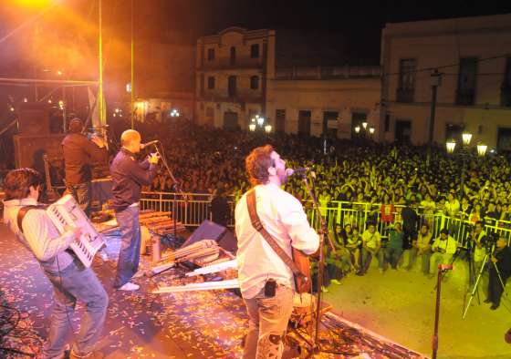 Más de 10 mil jóvenes disfrutaron de la Fiesta de Estudiante, en la Balcarce