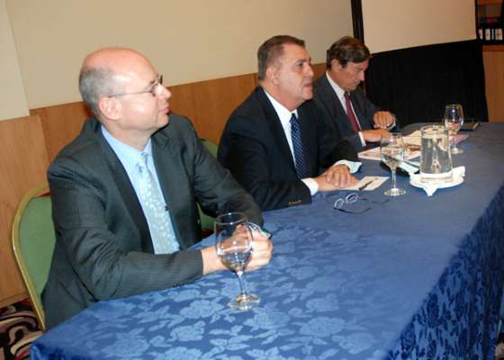 “Con la explotación de litio se abre una nueva expectativa para continuar con el desarrollo minero”, dijo Loutaif