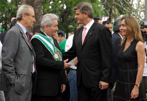 Salta acompañó al gobierno de Santa Cruz de la Sierra en los actos del Bicentenario