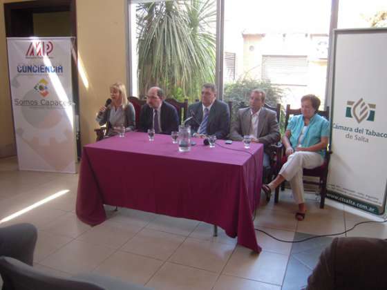 Presentaron el programa de forestación para el sector tabacalero