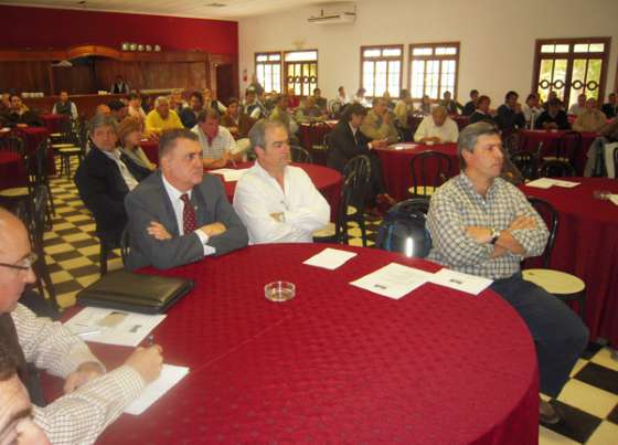 Loutaif participó en un seminario sobre proyección agrícola de Argentina al 2020