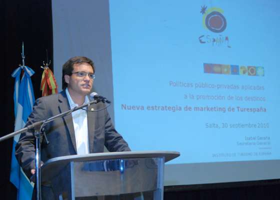 Intercambio de experiencia en materia turística entre Salta y España