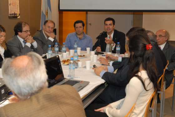 “Hay que combatir la pobreza y crear un Fondo de Convergencia para cubrir las necesidades básicas insatisfechas” 