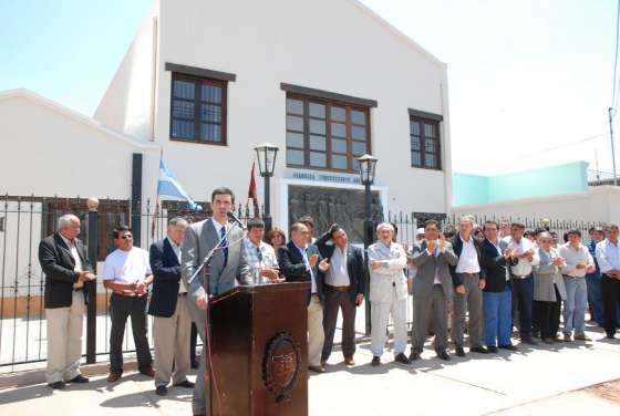 Diversas  obras inauguró el gobernador Urtubey en Apolinario Saravia