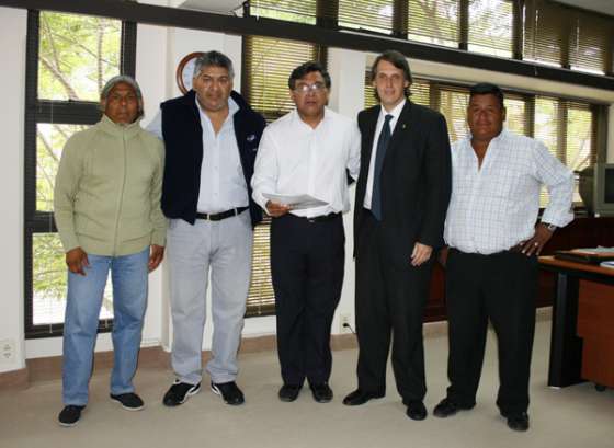 Kosiner entregó un subsidio para veteranos de Malvinas