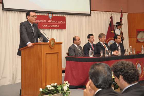 Autoridades sanitarias de Salta y el país analizaron la situación del Dengue en la región 