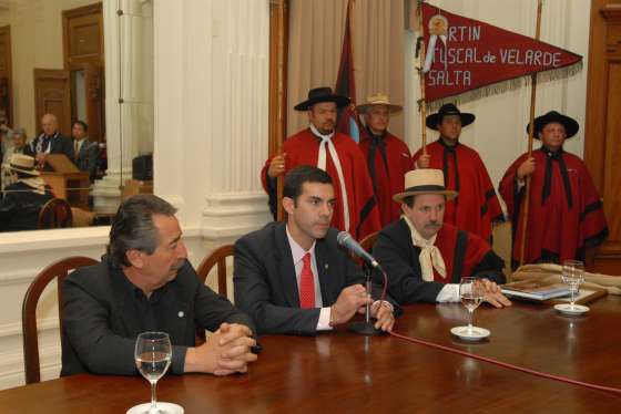 En la ciudad de Bragado, el gobernador Urtubey compartió la Fiesta Provincial del Caballo