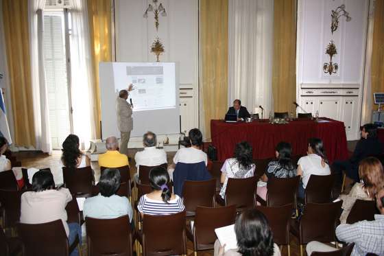 Conferencia sobre Sistemas de Comunicaciones Móviles y sus infraestructuras asociadas