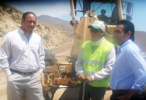 Dib Ashur verificó obras en la ruta provincial 33