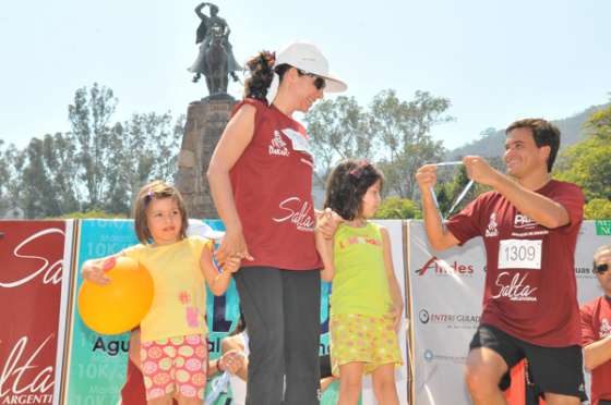 Cerca de 1000 personas participaron del maratón 10k./ 3k.