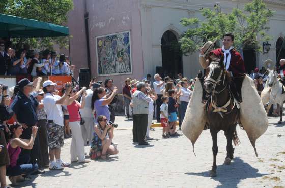 Urtubey participó de la Fiesta de la Tradición en San Antonio de Areco
