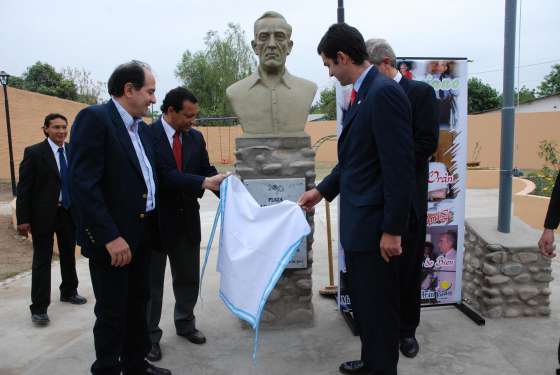 En Orán, el Gobernador Urtubey inauguró una plaza en homenaje al ex Intendente Juan Cavalli